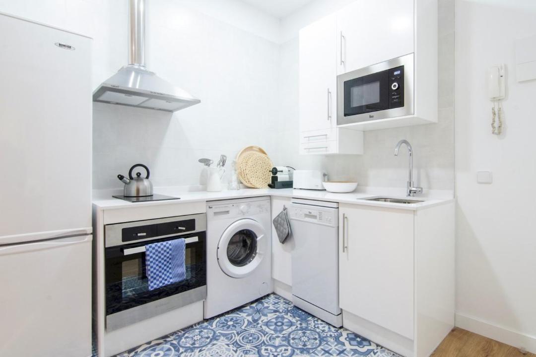 Ferienwohnung Comfy And Centric- 2Bd 1Bth- Espoz Y Mina Madrid Exterior foto